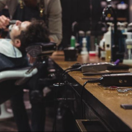 Barbearia Moderna com Boa Localização